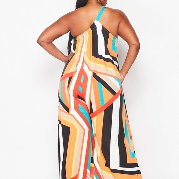 Abstract Beauty in a Jumpsuit - Picture 3 of 5